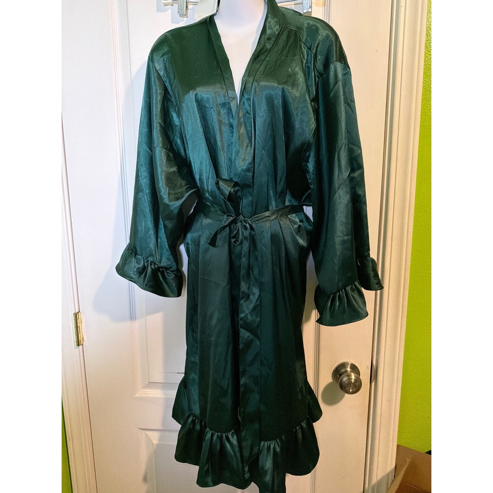 Davids Bridal Juniper Green Satin Ruffle Robe WPD29971RW Plus Size 1X 2X NWT